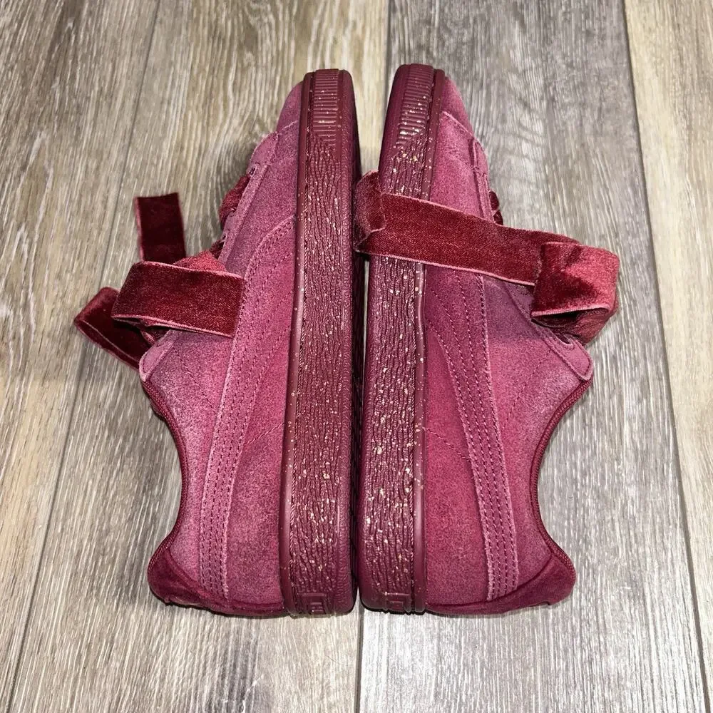 Puma Suede Classic Velvet Toe Burgundy Gold Sneakers 366209-01 Youth Size 4.5C